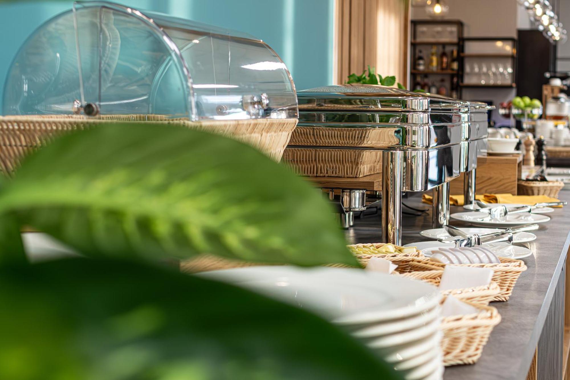 Novy Hotel 지엘로나구라 외부 사진